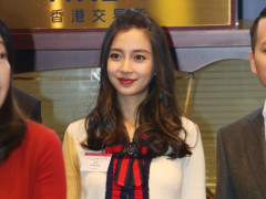 7´3Ӣ߸Ь̨ Angelababyͦ޶ֻ